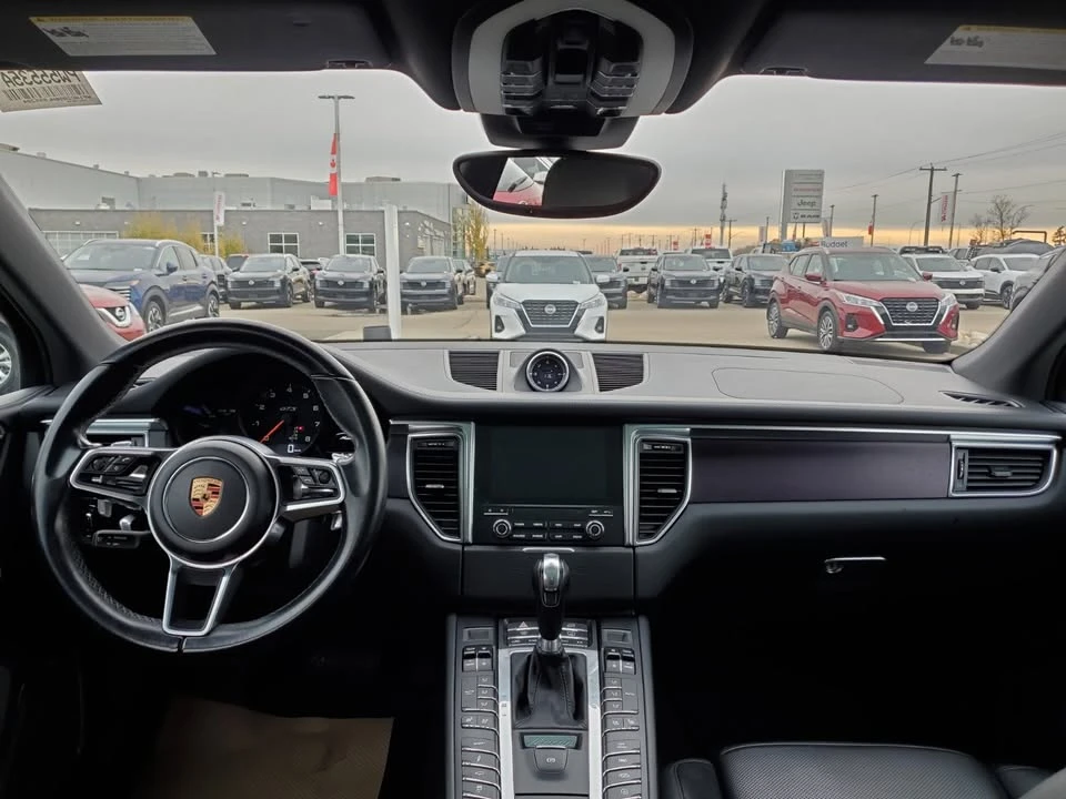 2017 Porsche Macan GTS - Image 12 of 19