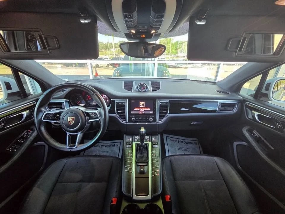 2017 Porsche Macan - Image 14 of 20