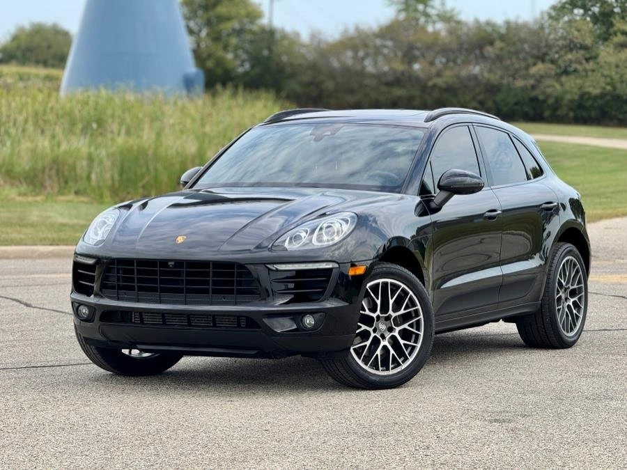 2017 Porsche Macan - Image 2 of 19