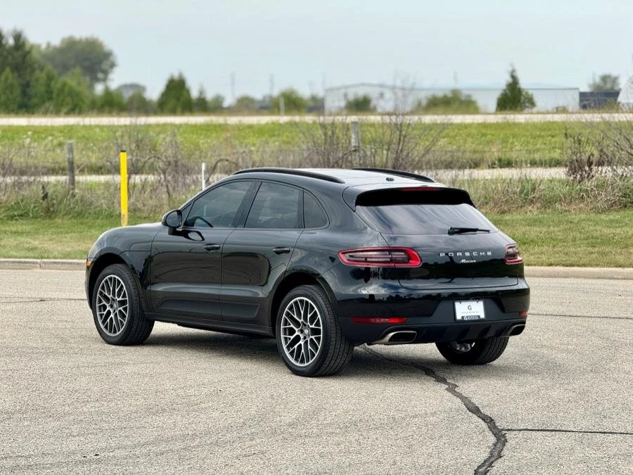 2017 Porsche Macan - Image 5 of 19