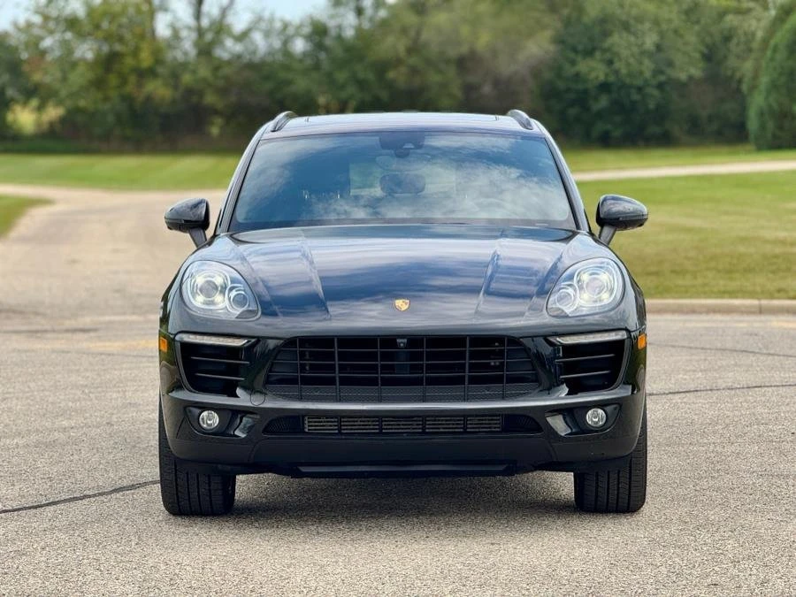 2017 Porsche Macan - Image 11 of 19