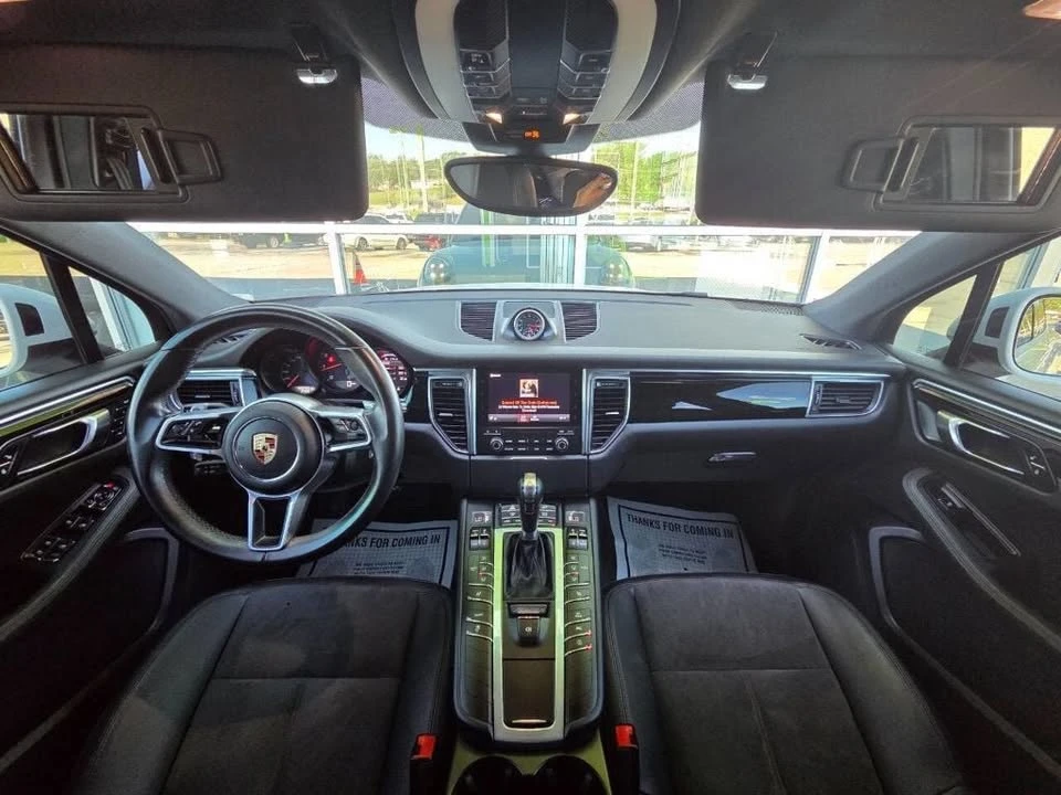 2017 Porsche Macan - Image 14 of 20