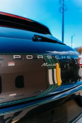 2017 Porsche Macan - Image 4 of 16