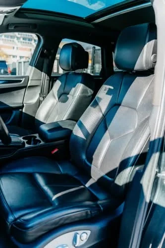 2017 Porsche Macan - Image 5 of 16