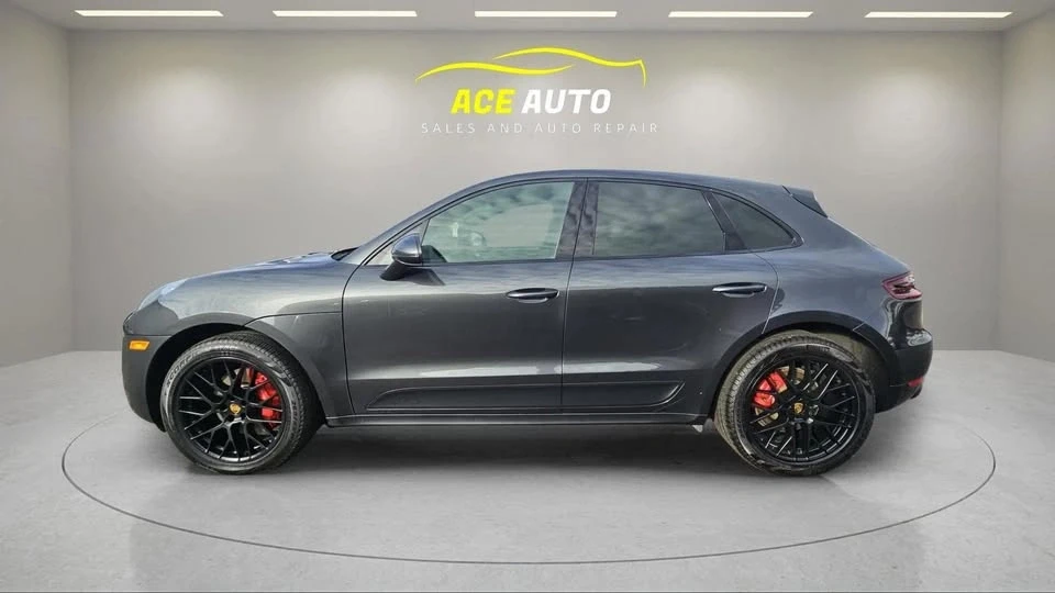 2017 Porsche Macan GTS - Image 9 of 19