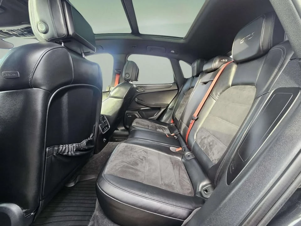 2017 Porsche Macan GTS - Image 12 of 20