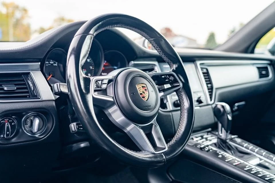 2017 Porsche Macan GTS - Image 2 of 8