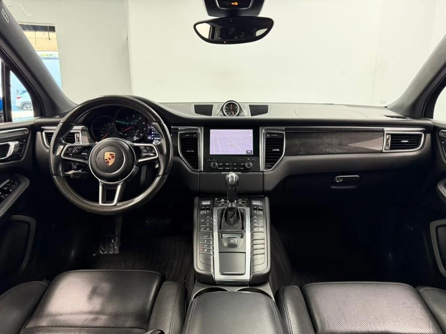 2017 Porsche Macan GTS - Image 10 of 18