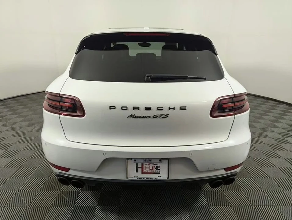 2017 Porsche Macan GTS - Image 4 of 12