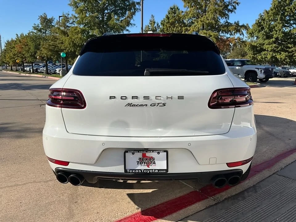 2017 Porsche Macan GTS - Image 7 of 19