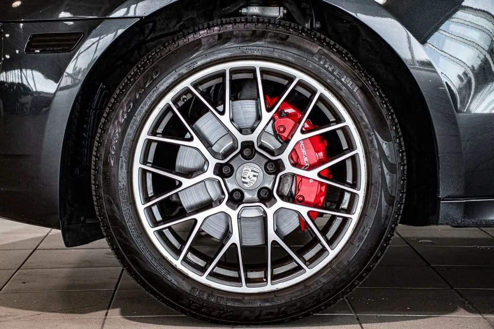 2017 Porsche Macan GTS - Image 6 of 18