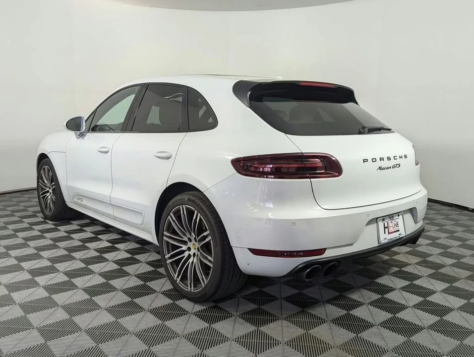 2017 Porsche Macan GTS - Image 11 of 13