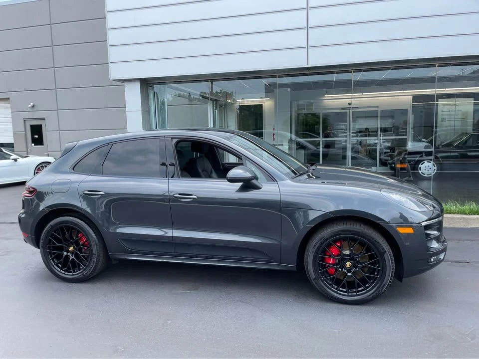 2017 Porsche Macan GTS - Image 3 of 9