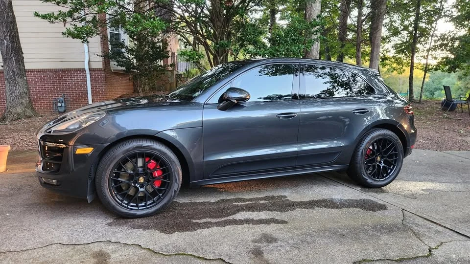 2017 Porsche Macan GTS - Image 2 of 9