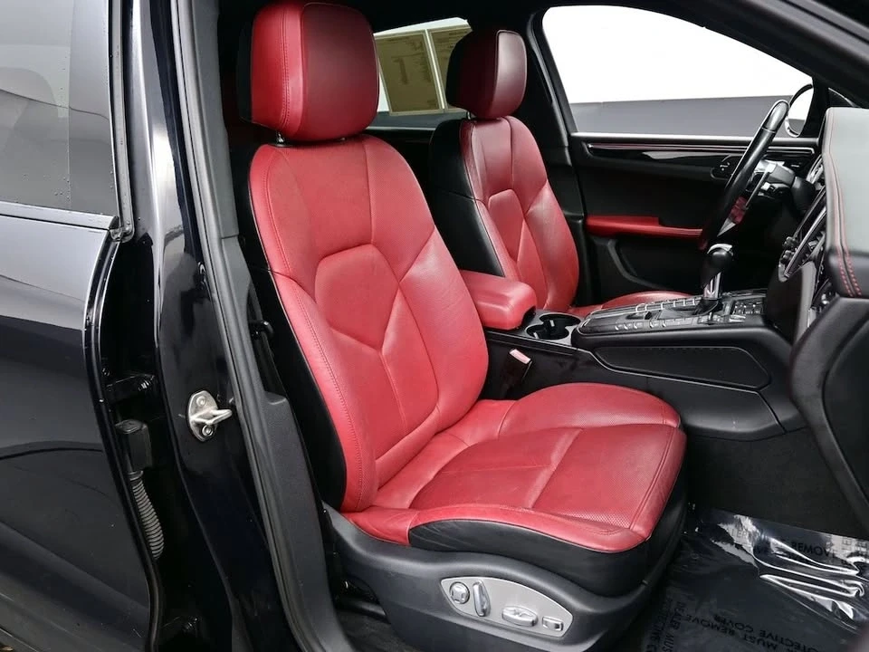 2017 Porsche Macan S - Image 8 of 9