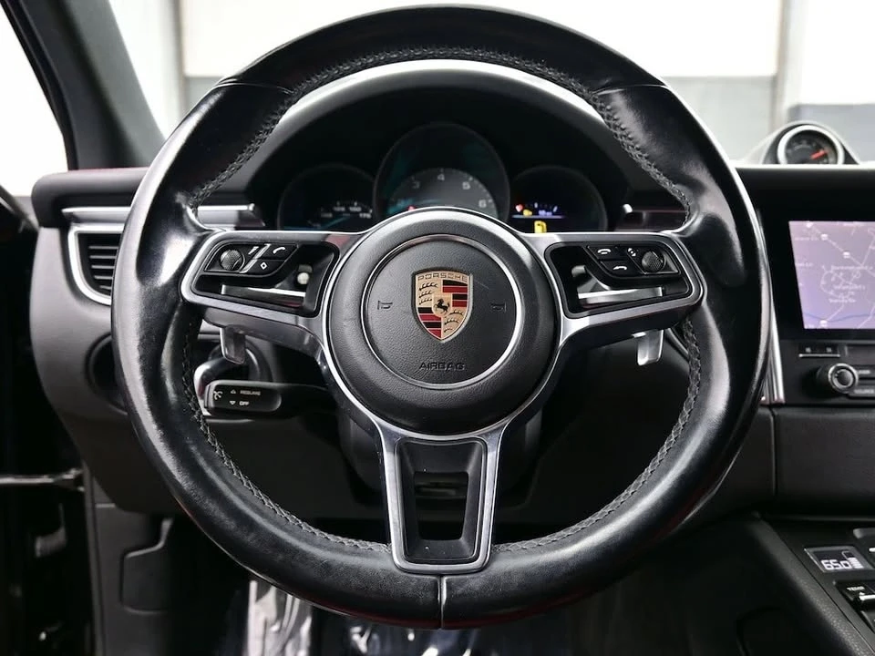 2017 Porsche Macan S - Image 6 of 9