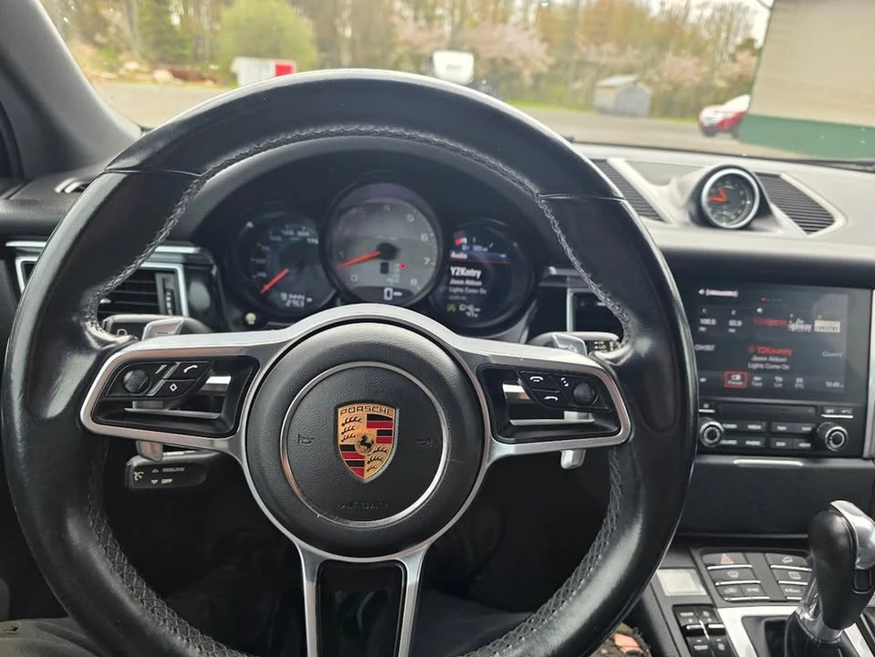 2017 Porsche Macan S - Image 14 of 16
