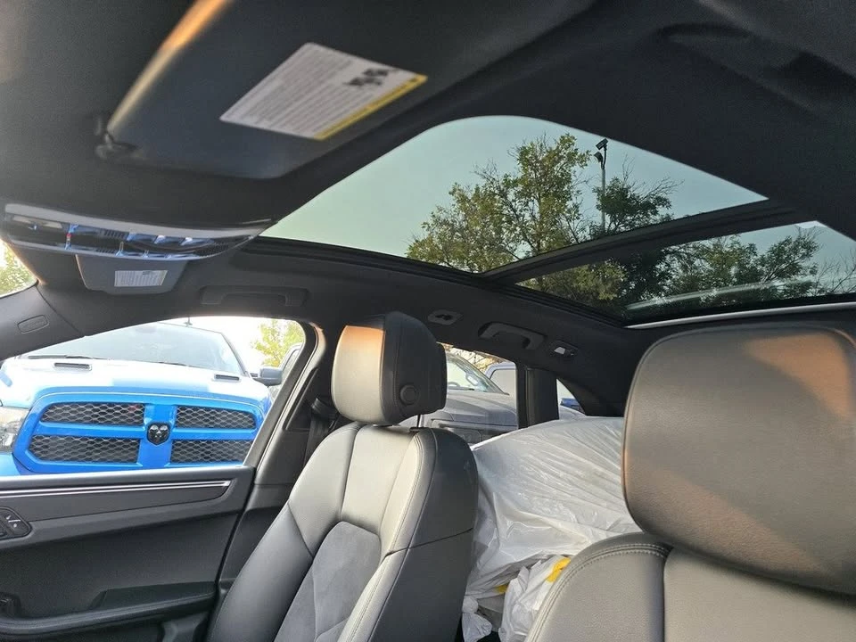 2017 Porsche Macan S - Image 13 of 20