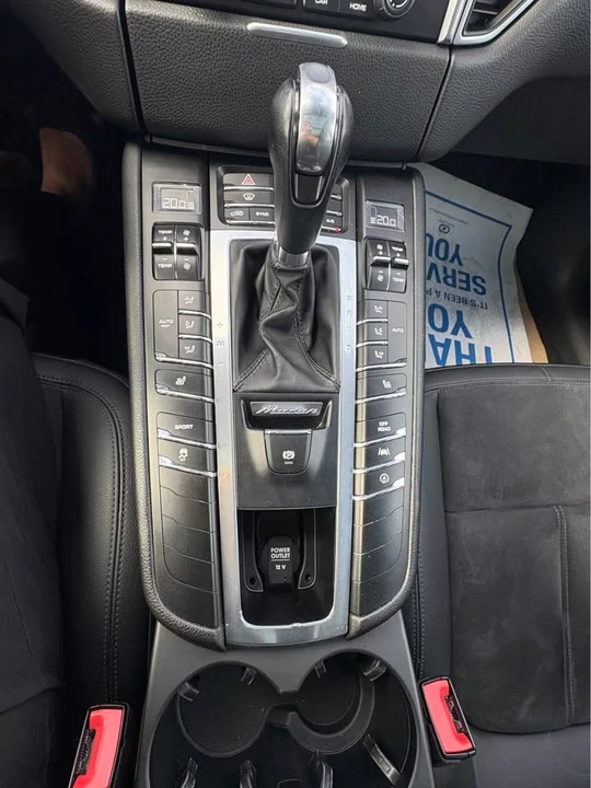 2017 Porsche Macan S - Image 11 of 17