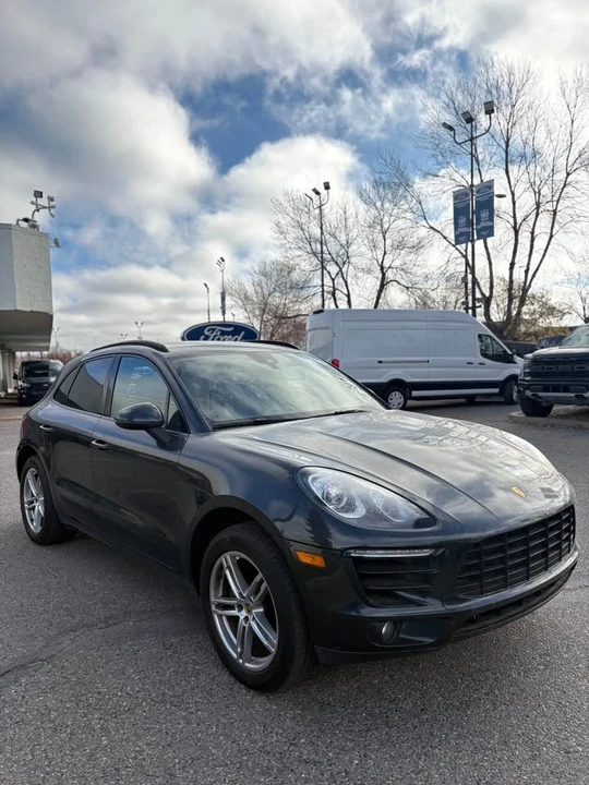 2017 Porsche Macan S - Image 2 of 17