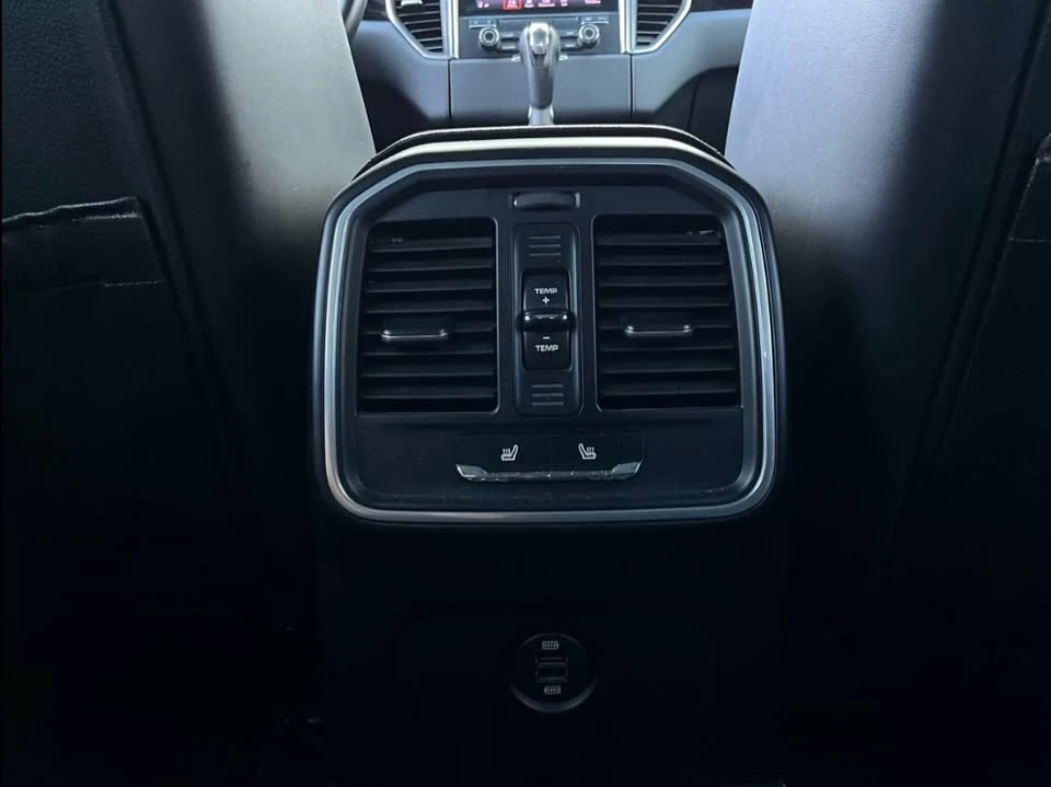 2017 Porsche Macan S - Image 8 of 20