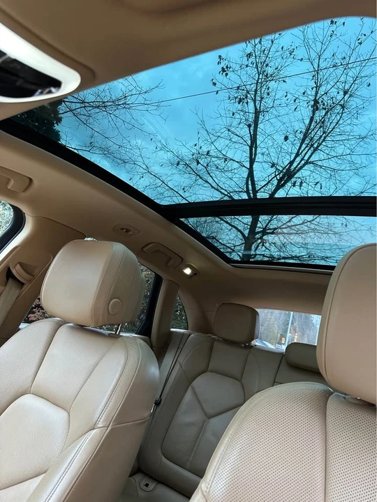 2017 Porsche Macan S - Image 12 of 15