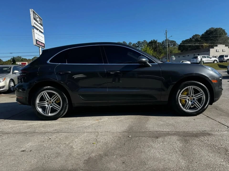 2017 Porsche Macan S - Image 2 of 20