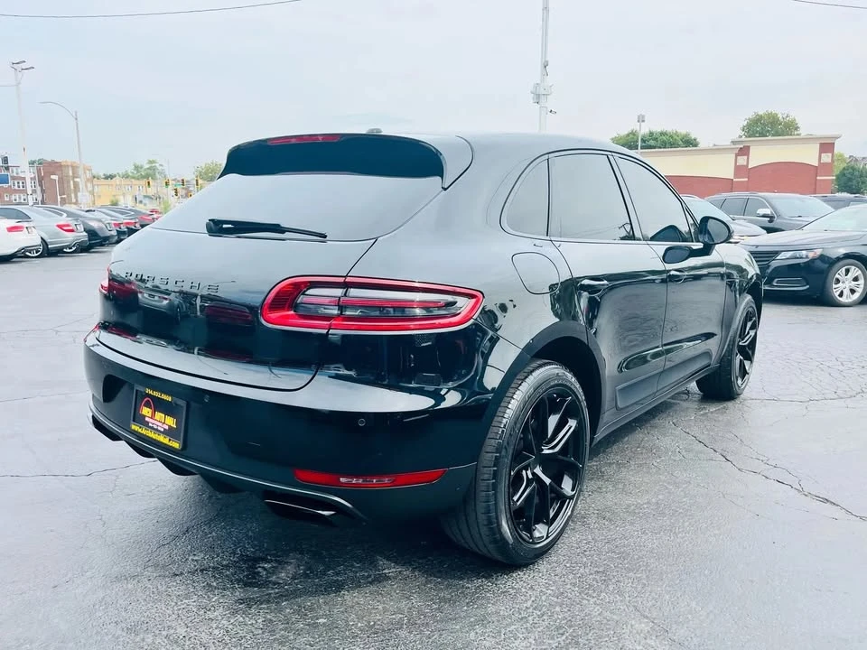 2017 Porsche Macan - Image 5 of 20
