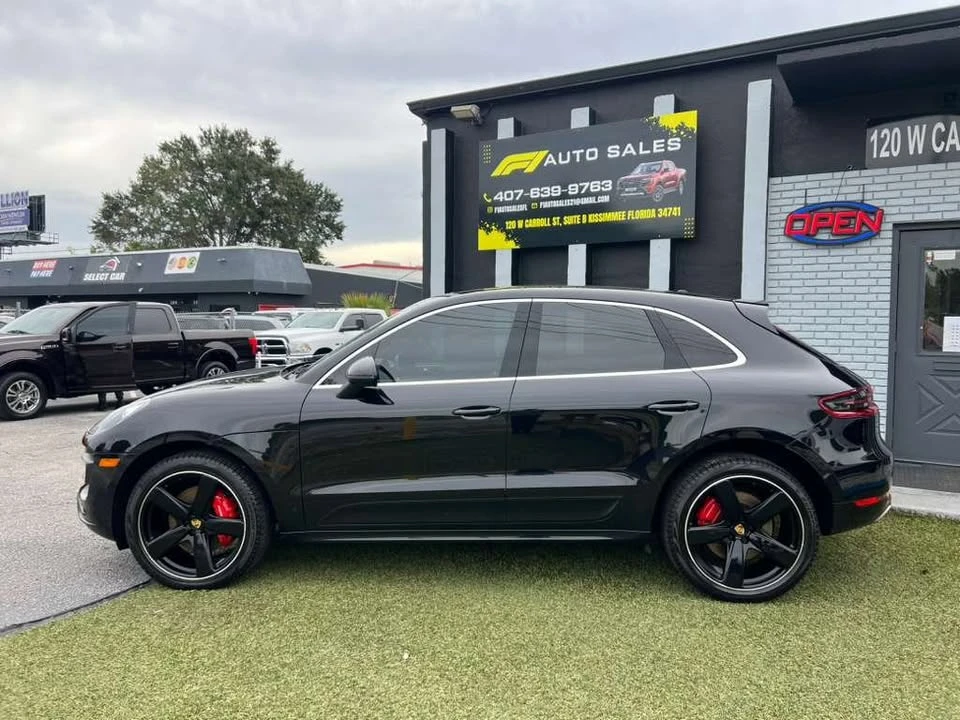 2017 Porsche Macan Turbo - Image 8 of 13