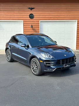2017 Porsche Macan Turbo AWD