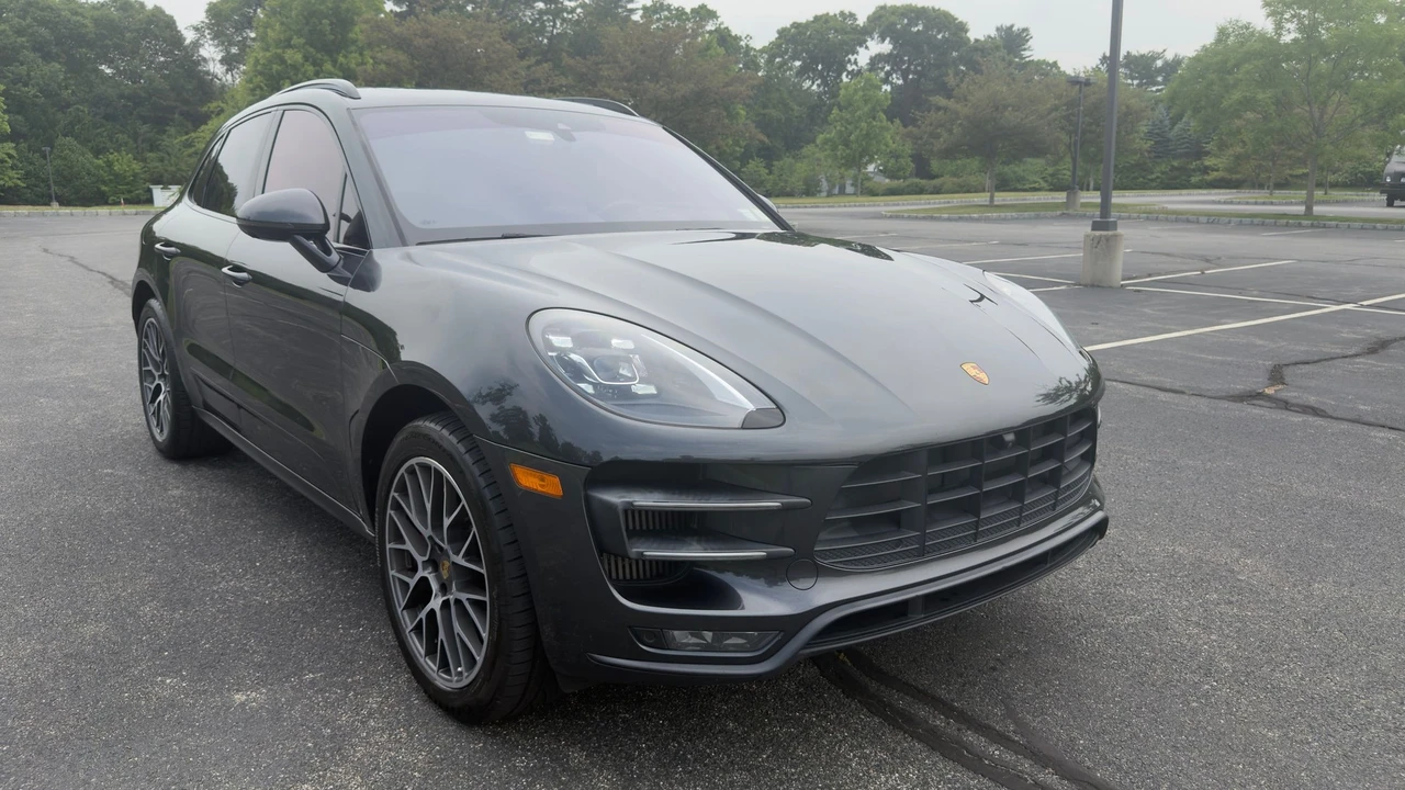 2017 Porsche Macan Turbo - Image 5 of 20