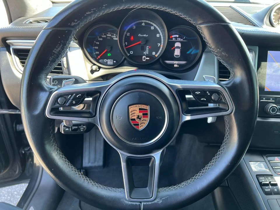 2017 Porsche Macan Turbo - Image 19 of 20