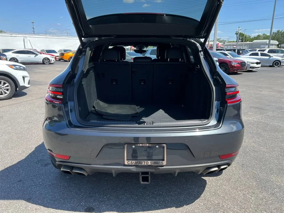 2017 Porsche Macan Turbo - Image 13 of 20