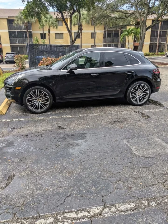 2017 Porsche Macan S - Image 13 of 20