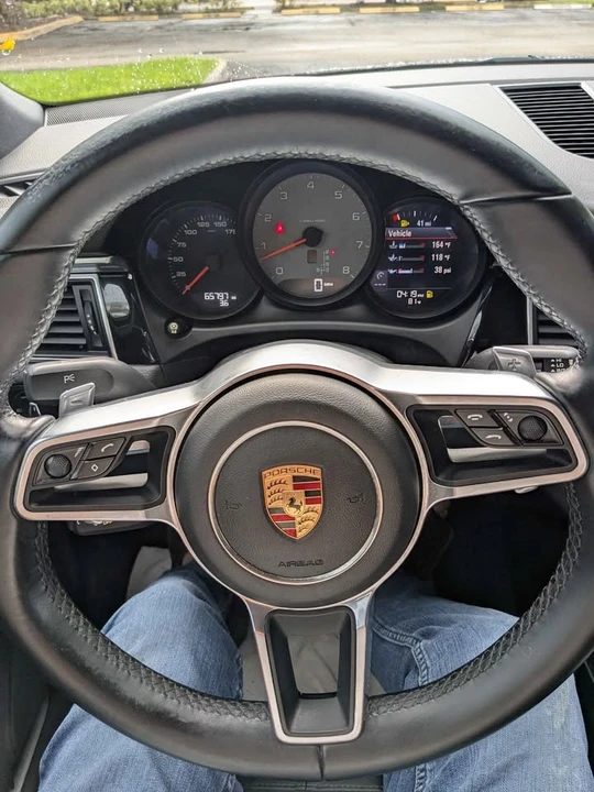2017 Porsche Macan S - Image 12 of 20