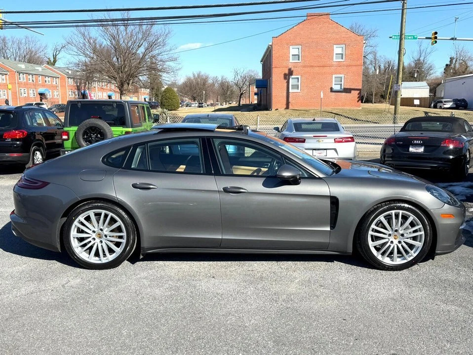 2017 Porsche 971 Panamera - Image 13 of 20
