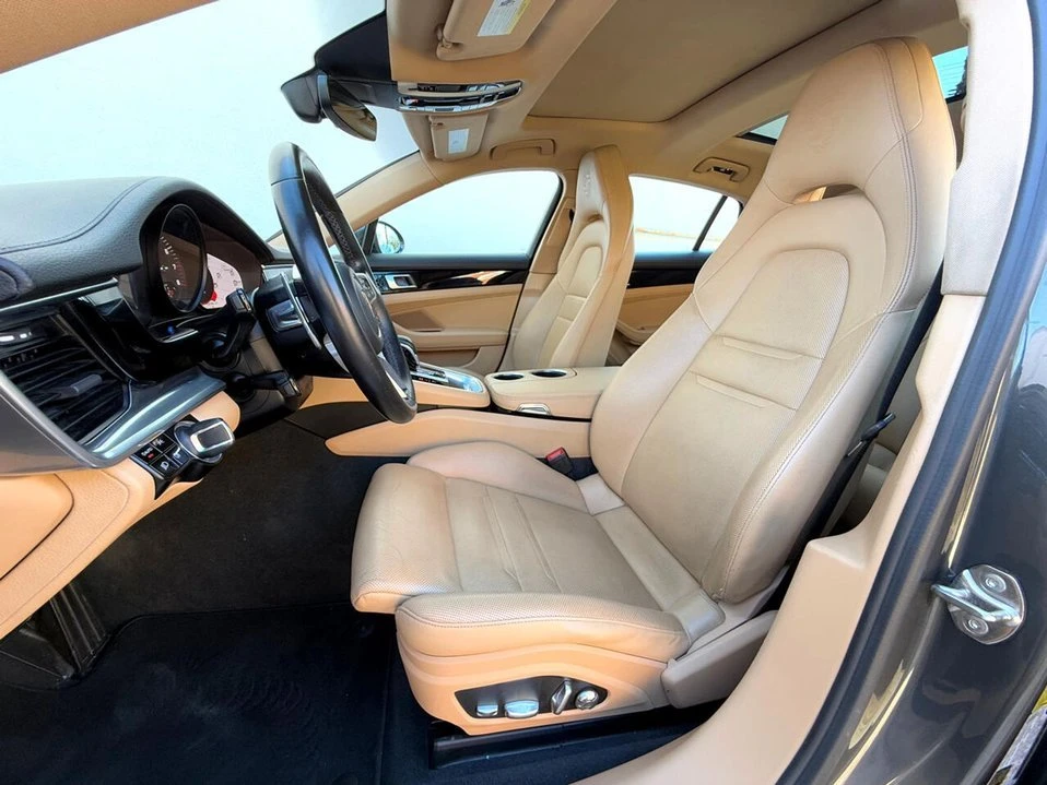 2017 Porsche 971 Panamera - Image 10 of 20