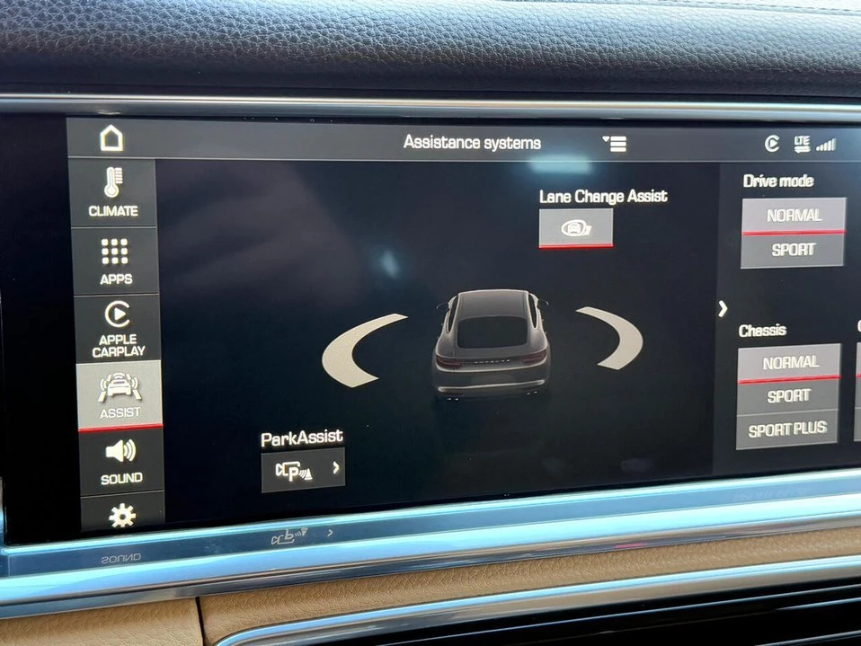 2017 Porsche 971 Panamera - Image 5 of 20