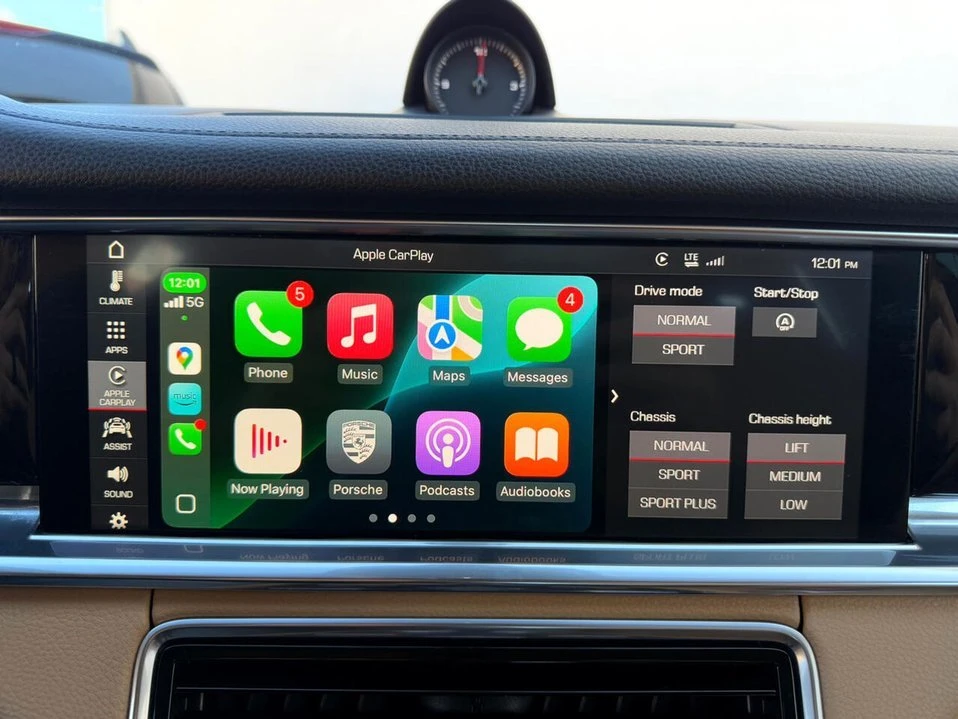 2017 Porsche 971 Panamera - Image 11 of 20