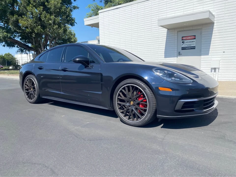 2017 Porsche 971 Panamera - Image 4 of 12