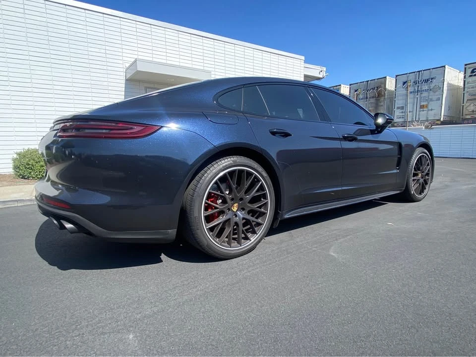 2017 Porsche 971 Panamera - Image 6 of 12