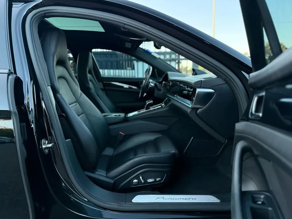 2017 Porsche 971 Panamera - Image 9 of 20