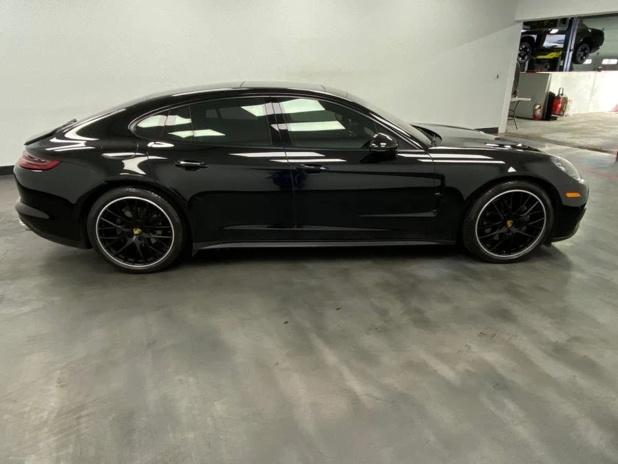 2017 Porsche 971 Panamera - Image 5 of 18