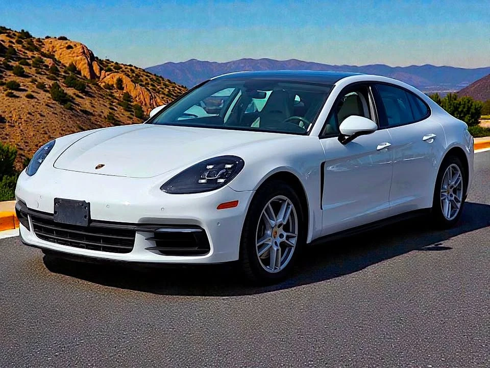 2017 Porsche 971 Panamera - Image 3 of 20