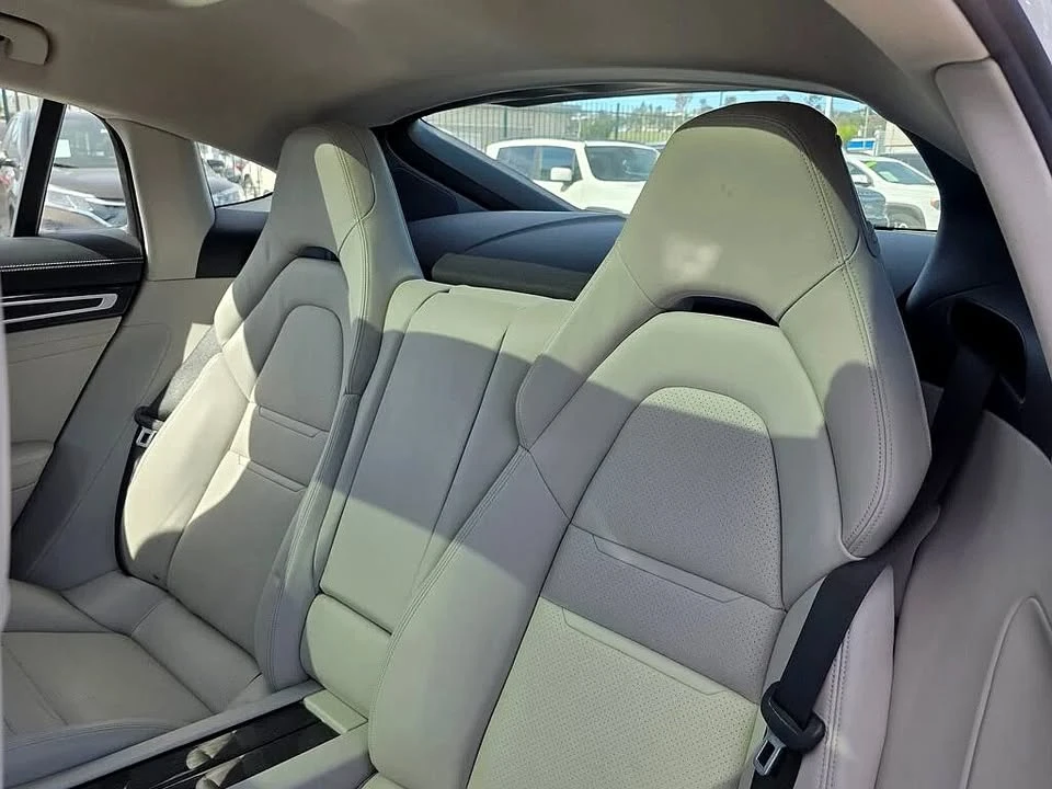 2017 Porsche 971 Panamera - Image 14 of 20