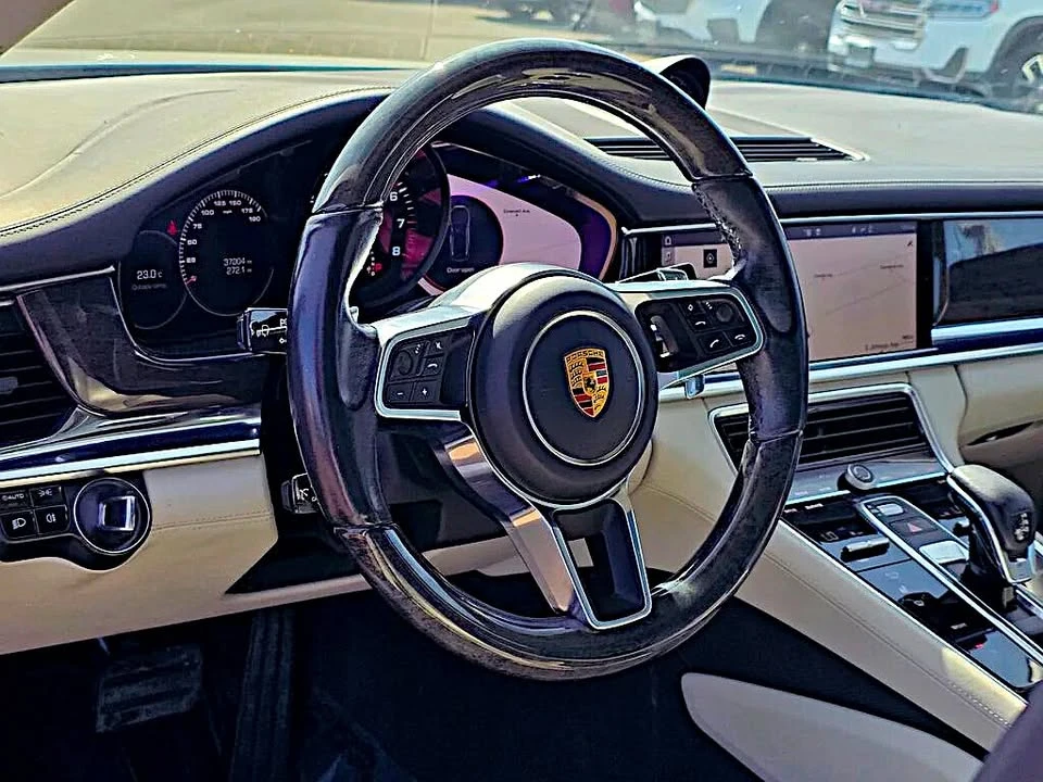 2017 Porsche 971 Panamera - Image 10 of 20