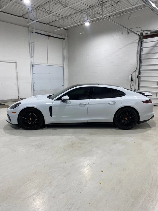 2017 Porsche 971 Panamera 4S - Image 6 of 9