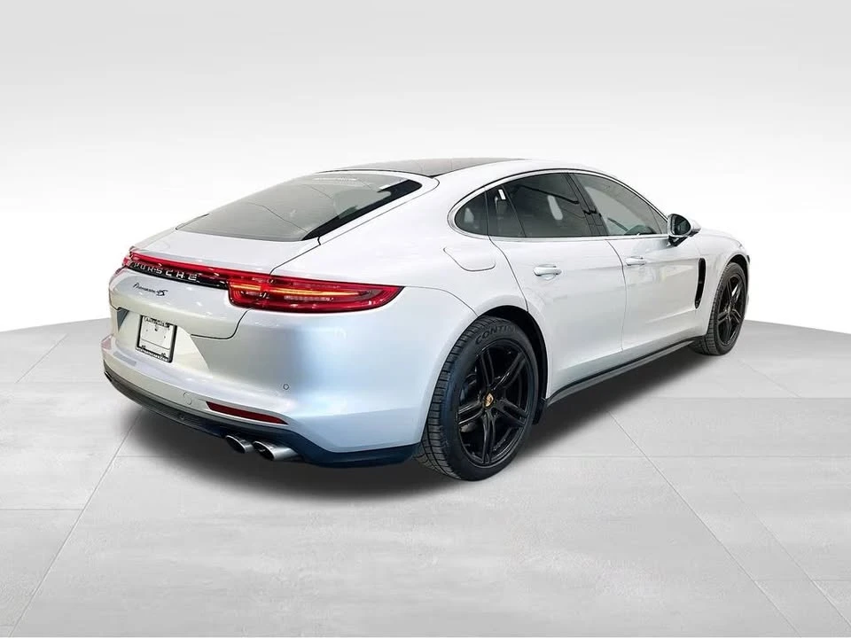 2017 Porsche 971 Panamera S - Image 5 of 16