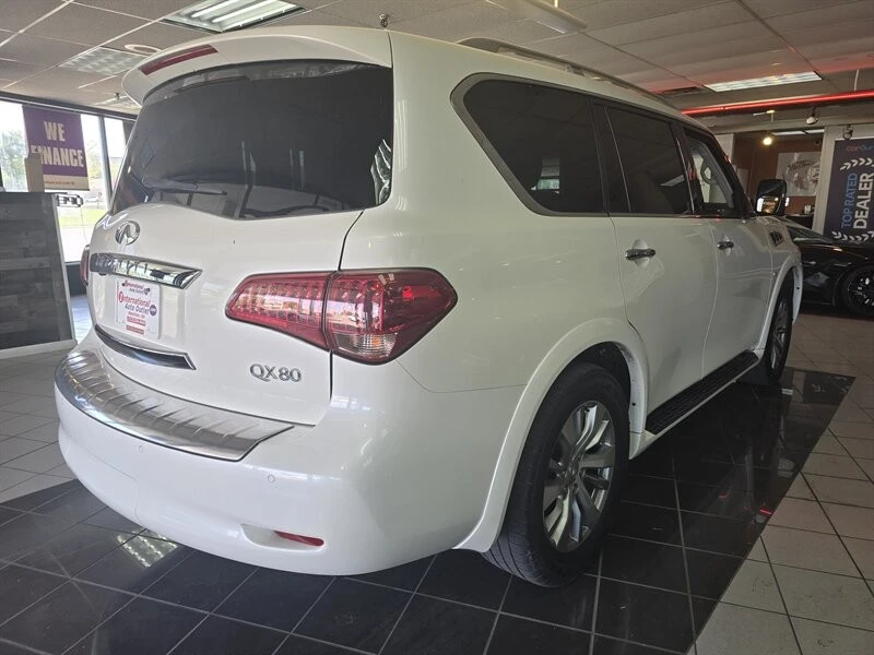 2017 Infiniti QX80 - Image 4 of 4