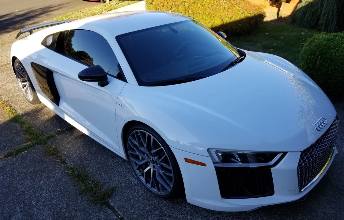 2017 Audi 4S R8 - Image 2 of 4